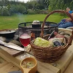 I Enebolig Pa Valderoya Ved Alesund